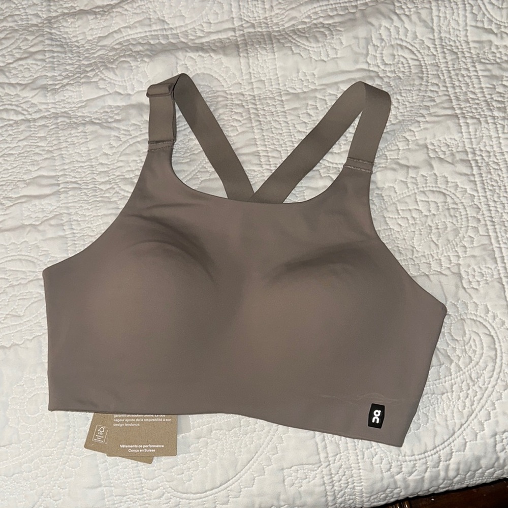 OnCloud sports bra